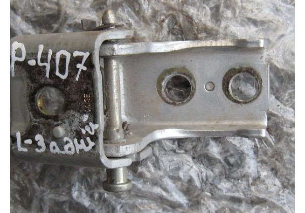 петля дверки,нижня,ліва задня Peugeot 407,1.6hdi